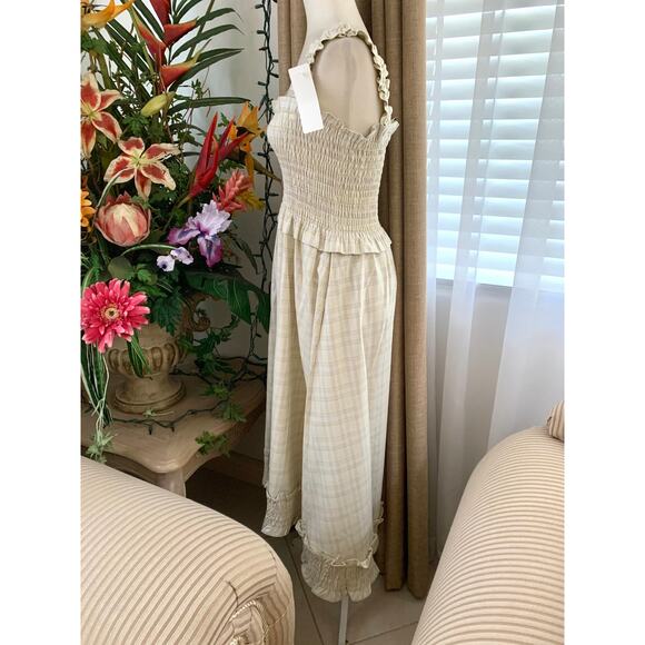 GU (Uniqlo) x Rokh Smocking Camisole Dress in Cream Plaid - Picture 12 of 16